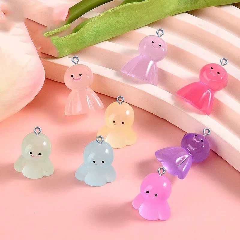 10 قطع من الحلي الكرتونية المض - مراجعة Resin Craft Supplies وسعره